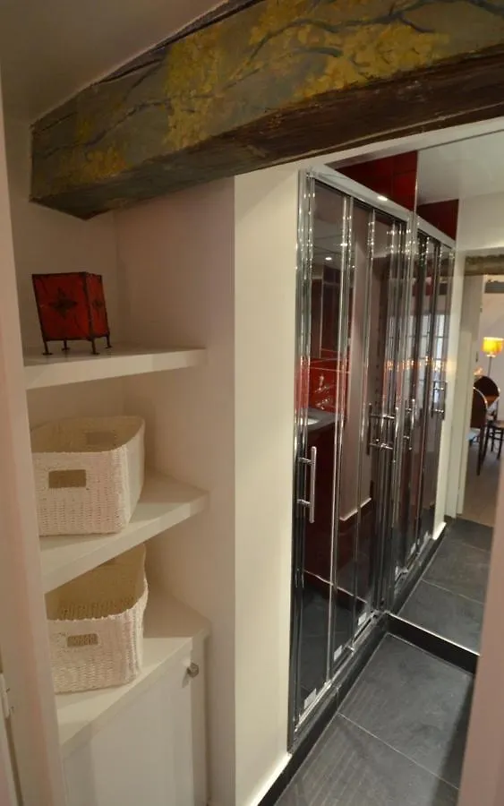 La Table Apartment
